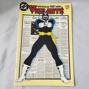 Vigilante #1 Comic Book 1983 DC Comics Spectacular First Issue Fist‎ Appearance